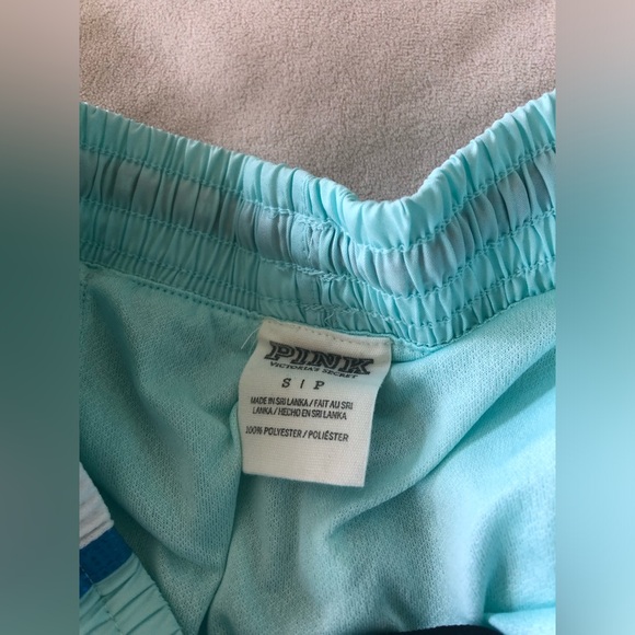NWOT Victoria’s Secret PINK jogger shorts - Picture 5 of 6